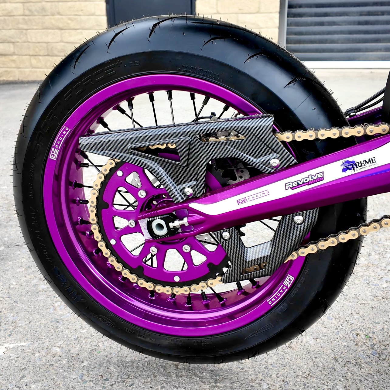 WIN 10X ENTRIES TO THE SURRON ULTRA BEE #3